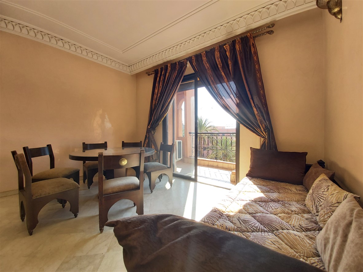 Appartement à Vendre Hivernage Marrakech – 2 Chambres 103m², Traversant, Dernier Étage, Balcon & Vue sur Verdure (AP15)