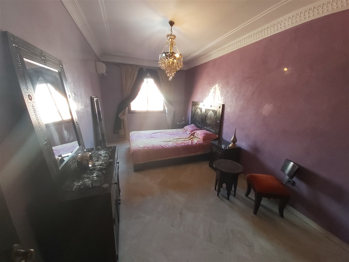 Appartement à Vendre Hivernage Marrakech – 2 Chambres 103m², Traversant, Dernier Étage, Balcon & Vue sur Verdure (AP15) – photo 17