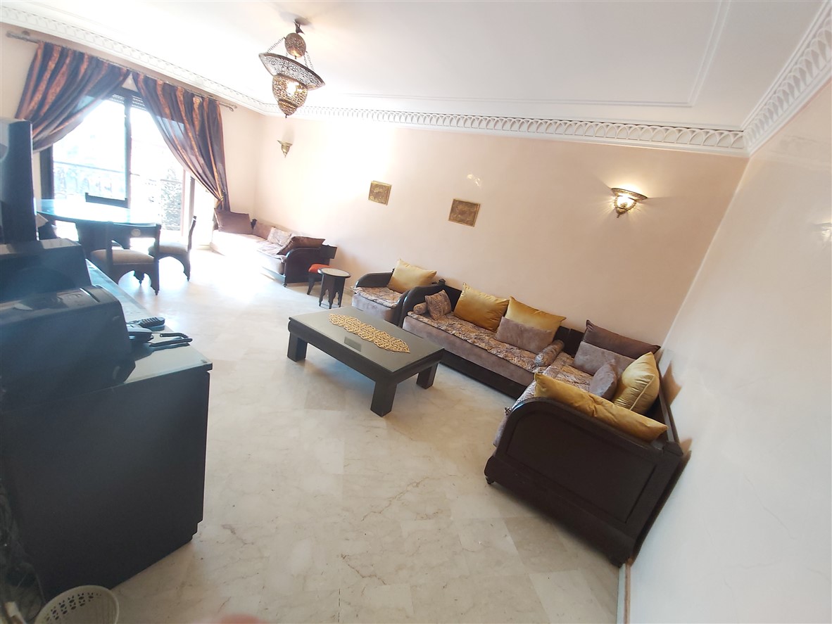 Appartement à Vendre Hivernage Marrakech – 2 Chambres 103m², Traversant, Dernier Étage, Balcon & Vue sur Verdure (AP15) – photo 7