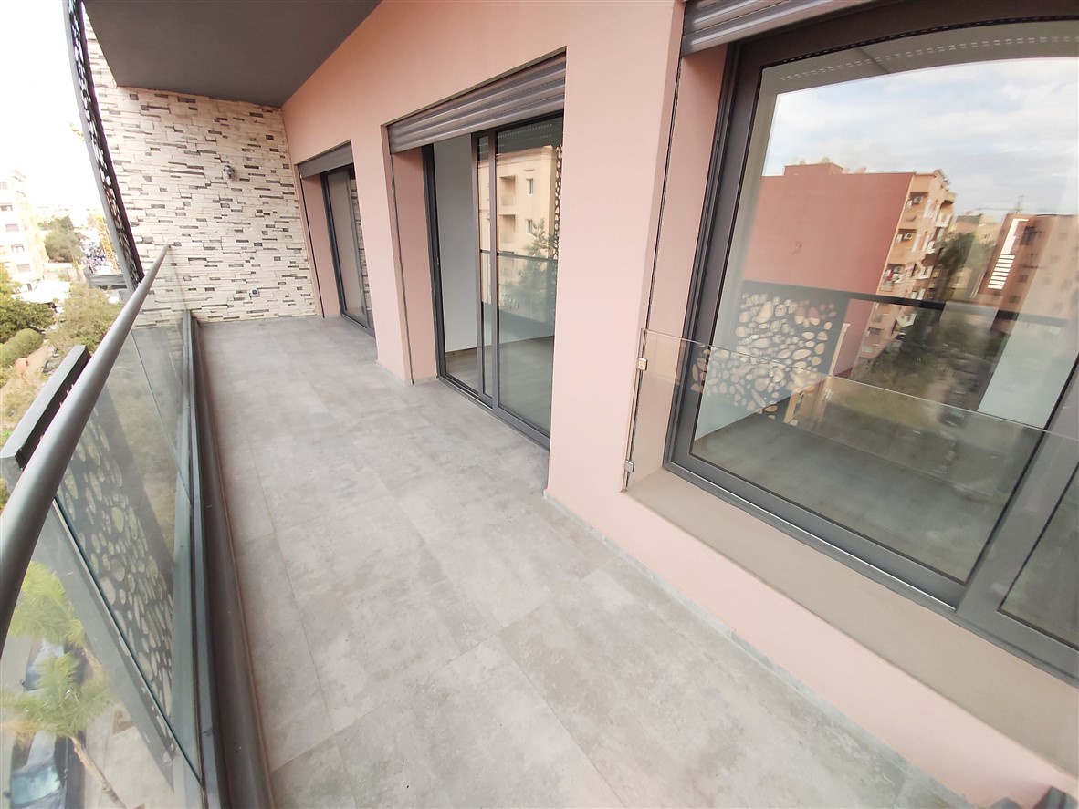 Appartement Luxe Neuf à Vendre Guéliz Marrakech – 3 Chambres 125m², Terrasse 13m², Traversant (AP18)