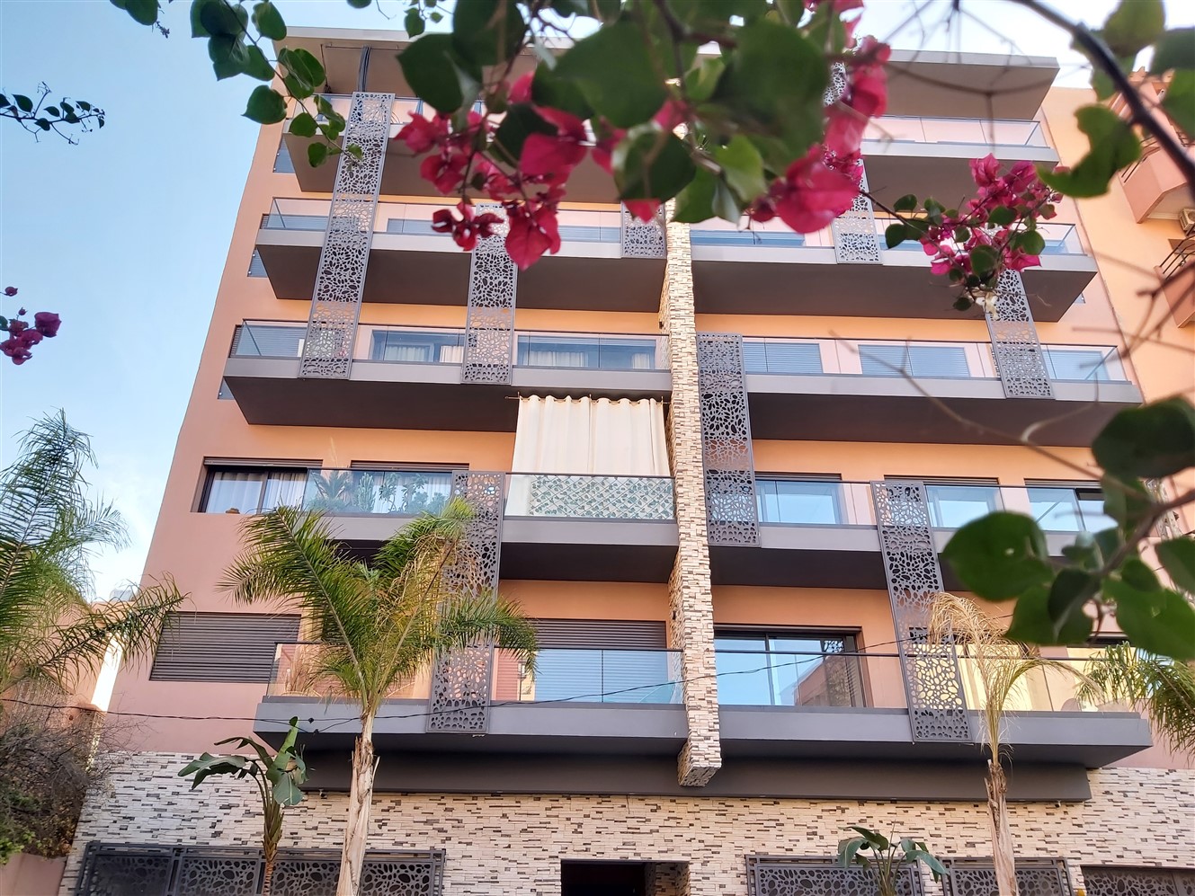 Appartement Neuf Luxe à Vendre Guéliz Marrakech – 1 Chambre 76m², Terrasse 27m², Près Plaza (AP20)