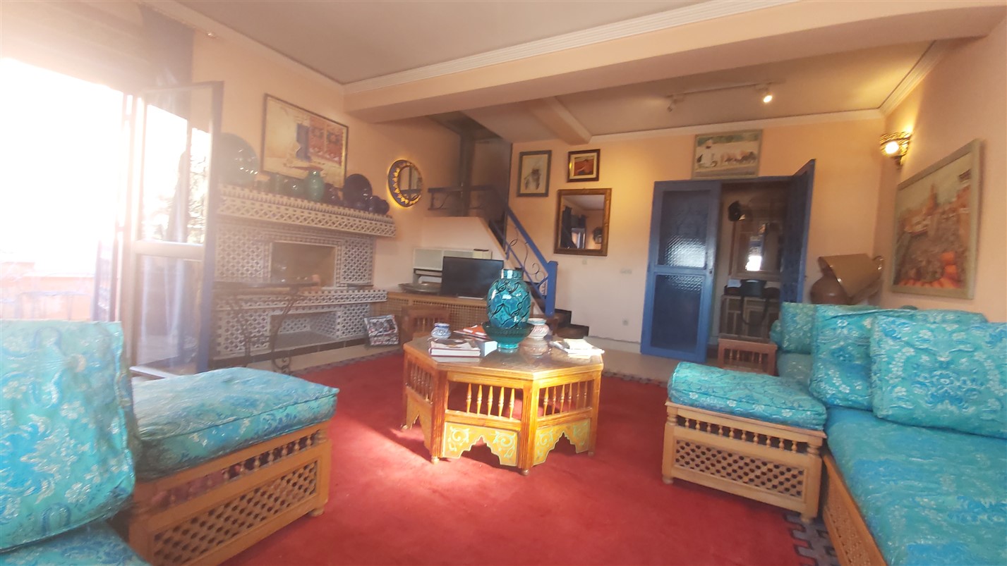 Duplex Penthouse à Vendre Guéliz Marrakech – 171m², Face Plaza, 2 Grandes Terrasses (AP30) – photo 3