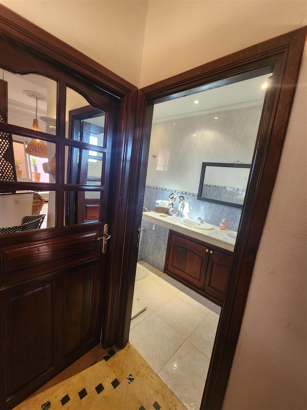 Penthouse à Vendre Hivernage Marrakech – 3 Chambres 122m², Ultra Lumineux, 3 Façades, Vue sur Parc & Terrasse 10m (AP33) – photo 11