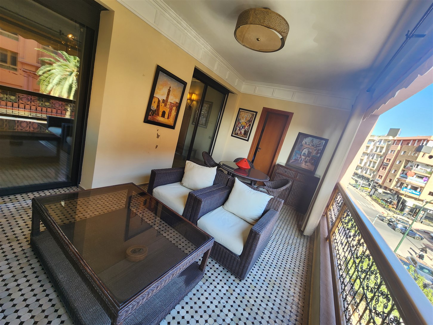 Appartement Luxueux à Vendre Hivernage Marrakech – 2 Chambres 147m², Terrasse 21m², Traversant (AP34) – photo 3