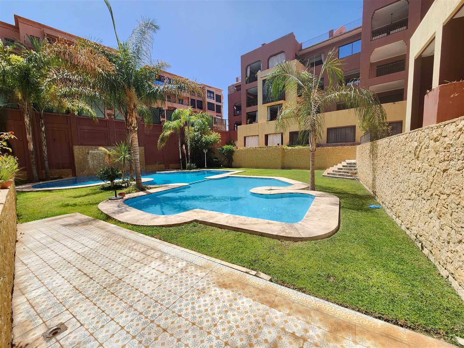 Appartement Luxe à Vendre Semlalia Marrakech – 2 Chambres 119m², Piscine, Vue Verdure & Design (AP36) – photo 3