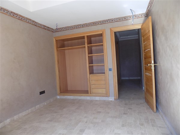Appartement à Vendre Hivernage Marrakech – 3 Suites 178m², Terrasse & Vue Parc (AP49912) – photo 9