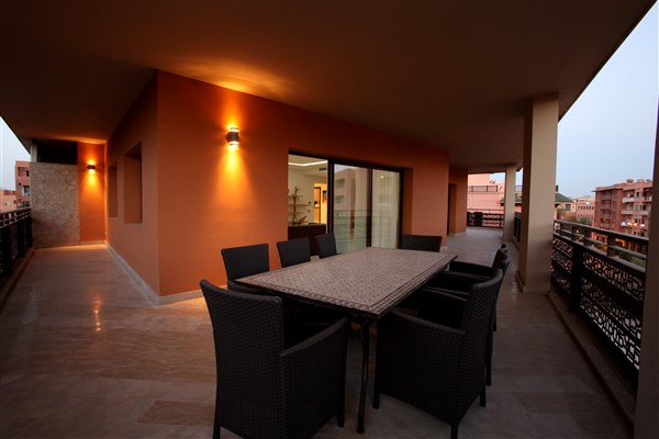 Appartement de Luxe à Vendre Guéliz Marrakech – 2 Chambres 256m², Terrasses 105m², Carré Eden (AP5001)