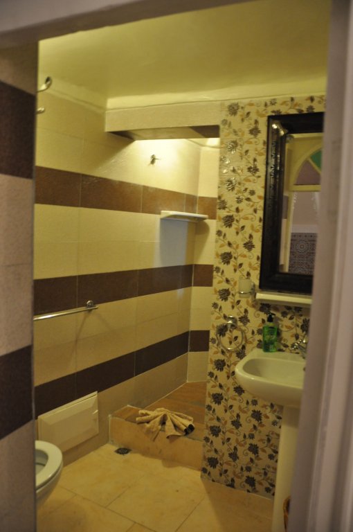 Riad Maison d'Hôte à Vendre Djemaa El Fna Médina Marrakech – 9 Chambres, Vue Koutoubia (RY16) – photo 19