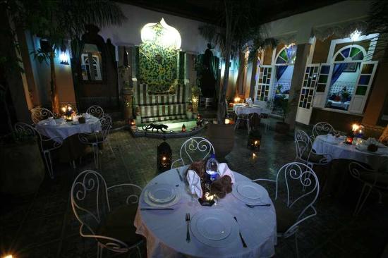 Riad Maison d'Hôte à Vendre Djemaa El Fna Médina Marrakech – 9 Chambres, Vue Koutoubia (RY16) – photo 29