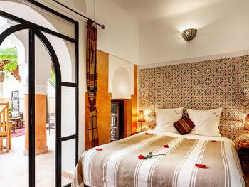 Riad Boutique Hôtel à Vendre Souks Médina Marrakech – 12 Chambres, Piscine Terrasse (RY2) – photo 11