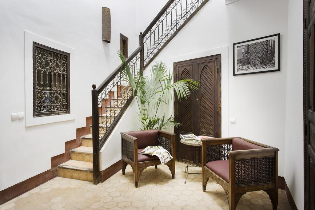 Riad Boutique Hôtel à Vendre Souks Médina Marrakech – 12 Chambres, Piscine Terrasse (RY2) – photo 6
