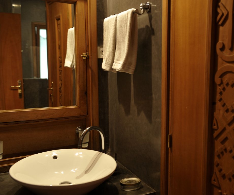 Riad Boutique Hôtel à Vendre Djemaa El Fna Médina Marrakech – 14 Chambres, 500m² (RY21) – photo 19