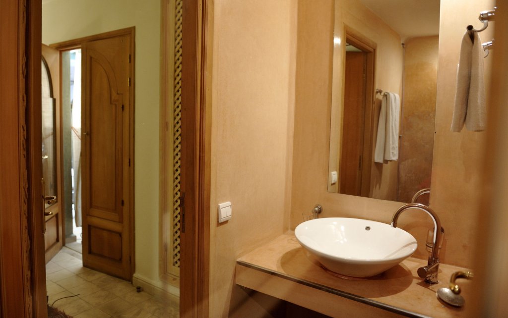 Riad Boutique Hôtel à Vendre Djemaa El Fna Médina Marrakech – 14 Chambres, 500m² (RY21) – photo 24