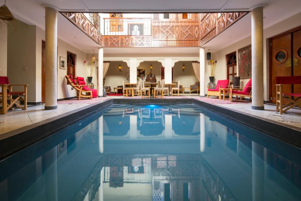 Riad Maison d'Hôtes à Vendre Ksour Médina Marrakech – 7 Suites, Piscine & Hammam (RY26) – photo 2