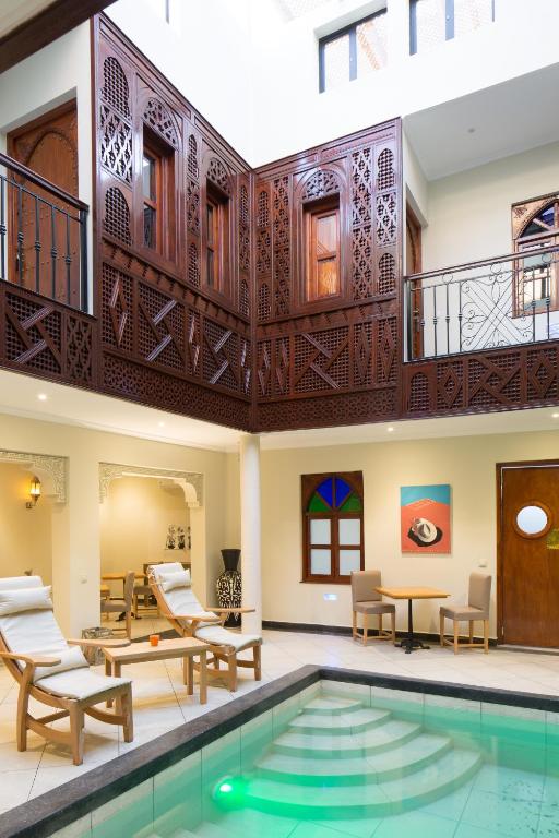 Riad Maison d'Hôtes à Vendre Ksour Médina Marrakech – 7 Suites, Piscine & Hammam (RY26) – photo 7