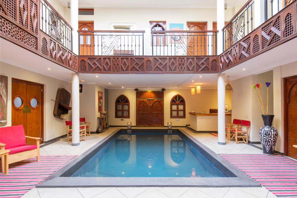 Riad Maison d'Hôtes à Vendre Ksour Médina Marrakech – 7 Suites, Piscine & Hammam (RY26) – photo 8