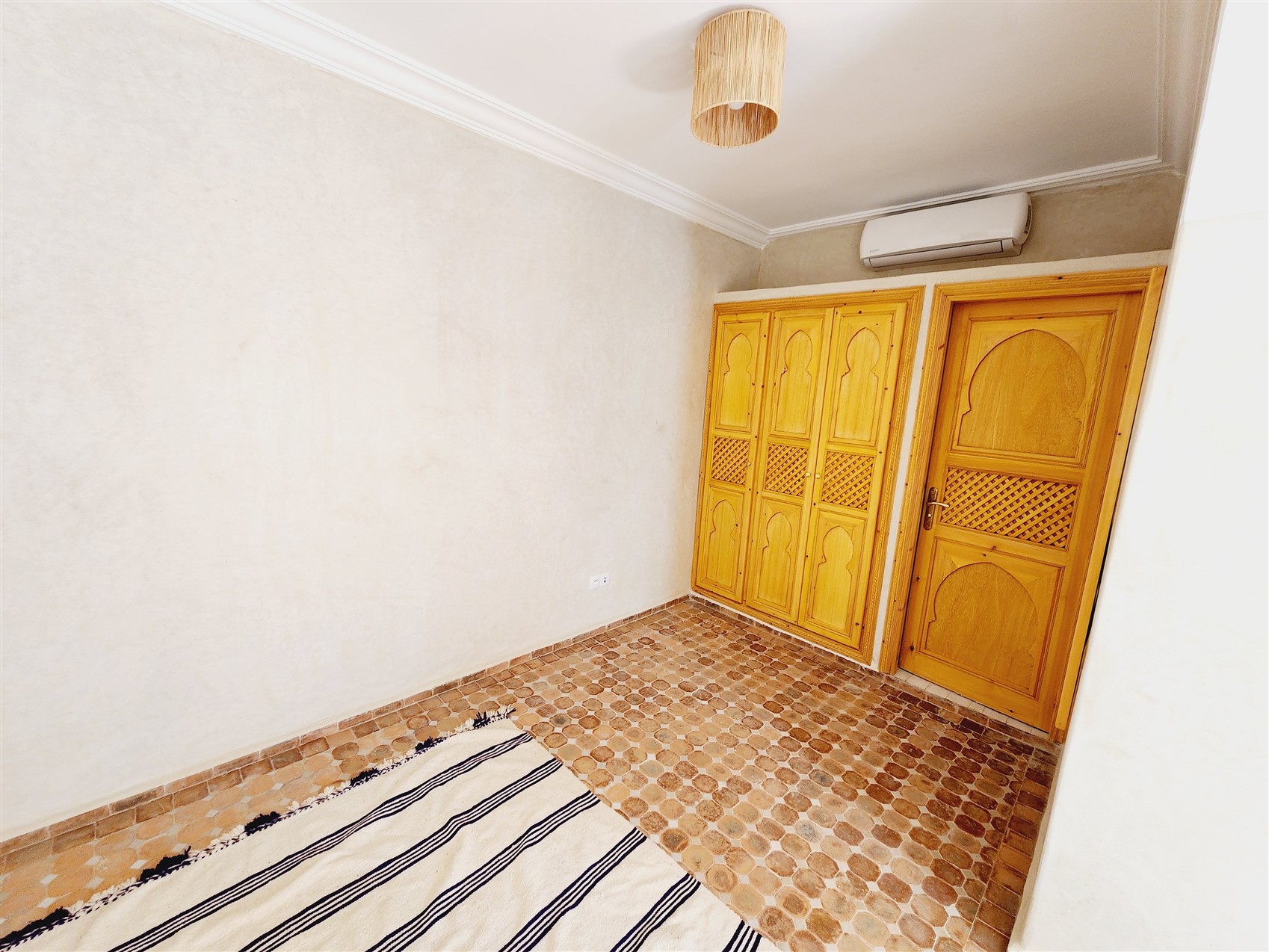 Riad Rénové à Vendre Riad Laarouss Marrakech – 5 Chambres, Hammam, Parking (RY28) – photo 13