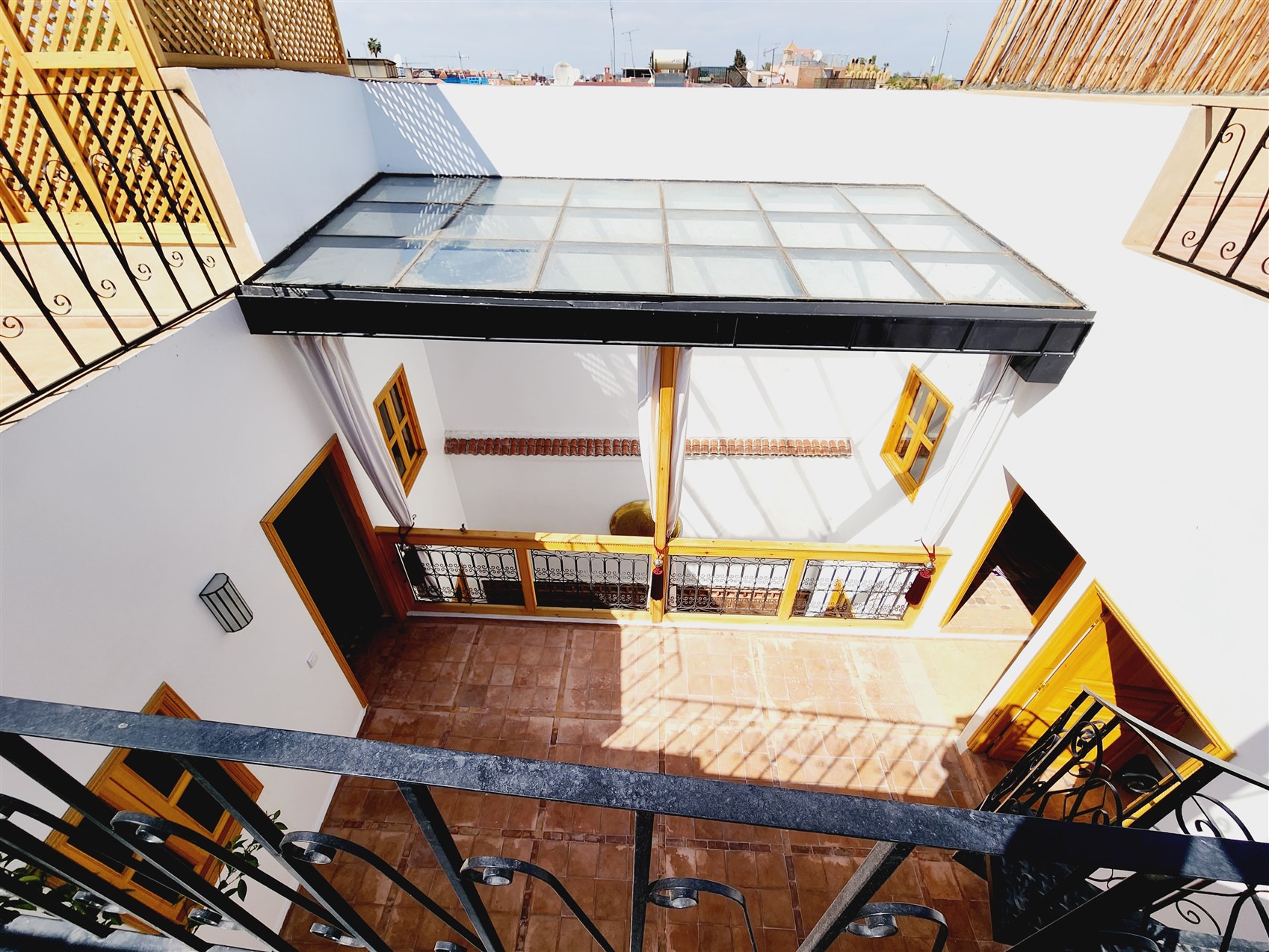 Riad Rénové à Vendre Riad Laarouss Marrakech – 5 Chambres, Hammam, Parking (RY28) – photo 3