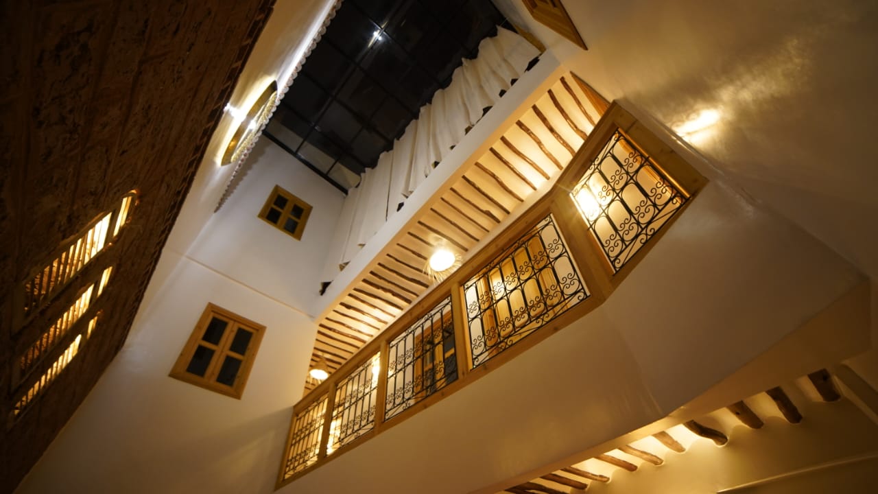 Riad Rénové à Vendre Riad Laarouss Marrakech – 5 Chambres, Hammam, Parking (RY28) – photo 31