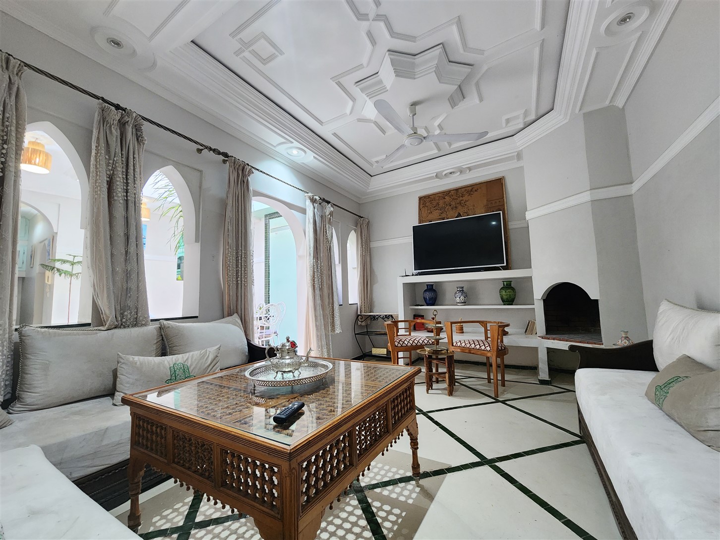 Riad à Vendre Kasbah Marrakech – 5 Chambres, 200m² Couverts, Terrasse 360° (RY30) – photo 17
