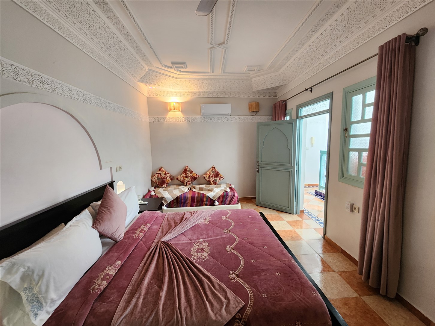 Riad à Vendre Kasbah Marrakech – 5 Chambres, 200m² Couverts, Terrasse 360° (RY30) – photo 33