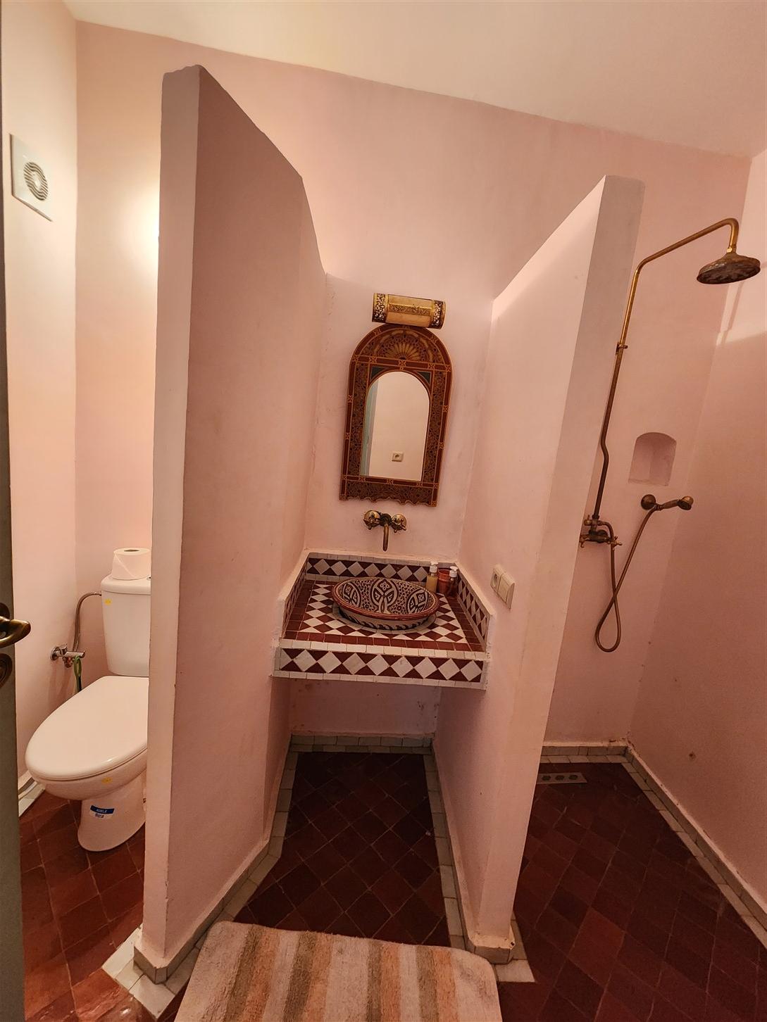 Riad à Vendre Kasbah Marrakech – 5 Chambres, 200m² Couverts, Terrasse 360° (RY30) – photo 35
