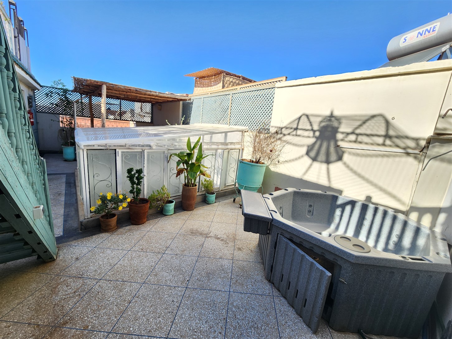 Riad à Vendre Kasbah Marrakech – 5 Chambres, 200m² Couverts, Terrasse 360° (RY30) – photo 8