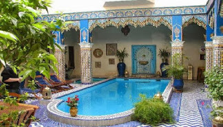 Riad Maison d’Hôtes à Vendre Djemaa El Fna Marrakech – 9 Suites, Piscine (RY4)