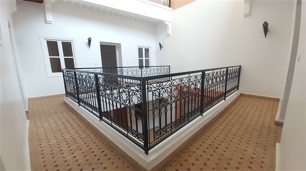 Riad Neuf à Vendre Bab Ksour Marrakech – 8 Chambres, Terrasse Panoramique (RY783) – photo 6