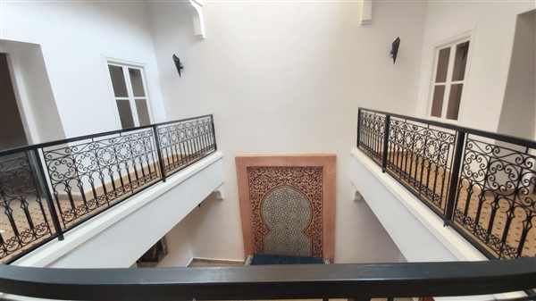 Riad Neuf à Vendre Bab Ksour Marrakech – 8 Chambres, Terrasse Panoramique (RY783) – photo 7