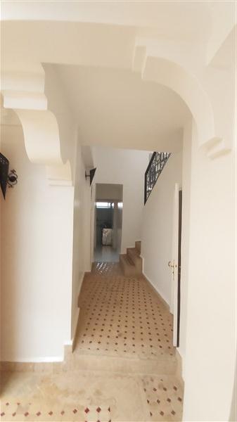 Riad Neuf à Vendre Bab Ksour Marrakech – 8 Chambres, Terrasse Panoramique (RY783) – photo 9