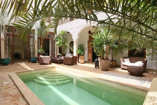 Palais Riad Maison d'Hôte Luxe à Vendre Médina Marrakech – 11 Suites, Piscine & Spa (RY793D) – photo 7