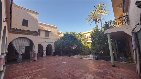 Palais 19ème Siècle à Rénover Bab Ghmat Médina Marrakech – 1377m², Boutique Hôtel 24 Suites (RY843) – photo 19