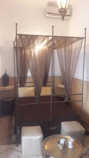 Riad XVIIIème Siècle à Vendre Riad Zitoune Marrakech – 5 Chambres, Patio 60m² (RY859B) – photo 16