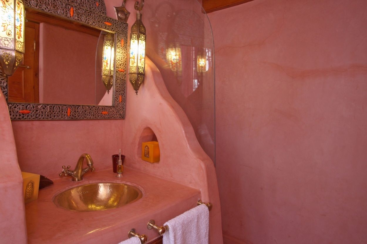 Riad Maison d'Hôtes à Vendre Souks Marrakech – 7 Suites, Bassin, Proche Djemaa El Fna (RY862) – photo 19