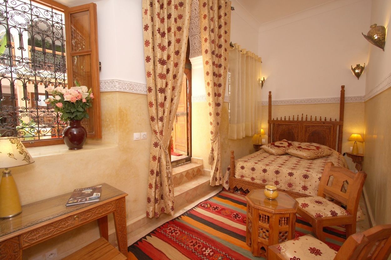 Riad Maison d'Hôtes à Vendre Souks Marrakech – 7 Suites, Bassin, Proche Djemaa El Fna (RY862) – photo 20