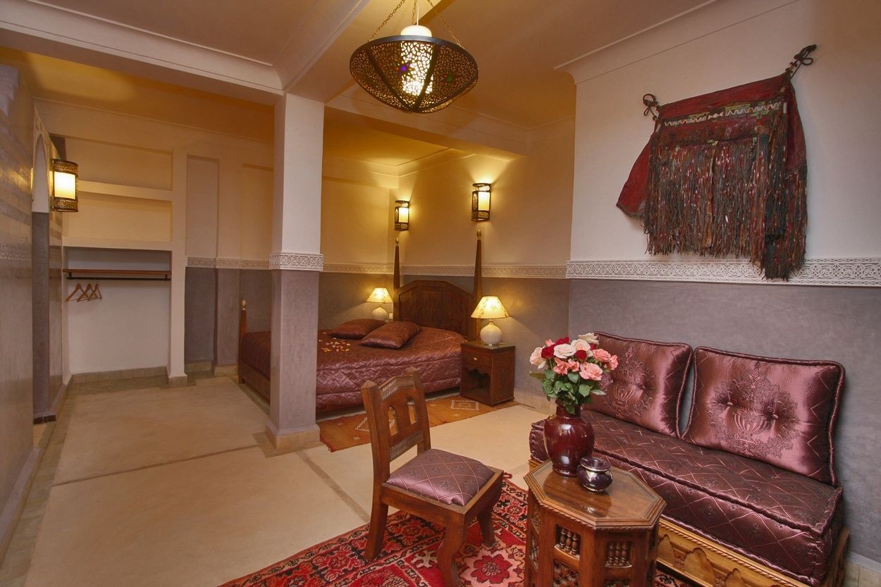 Riad Maison d'Hôtes à Vendre Souks Marrakech – 7 Suites, Bassin, Proche Djemaa El Fna (RY862) – photo 23