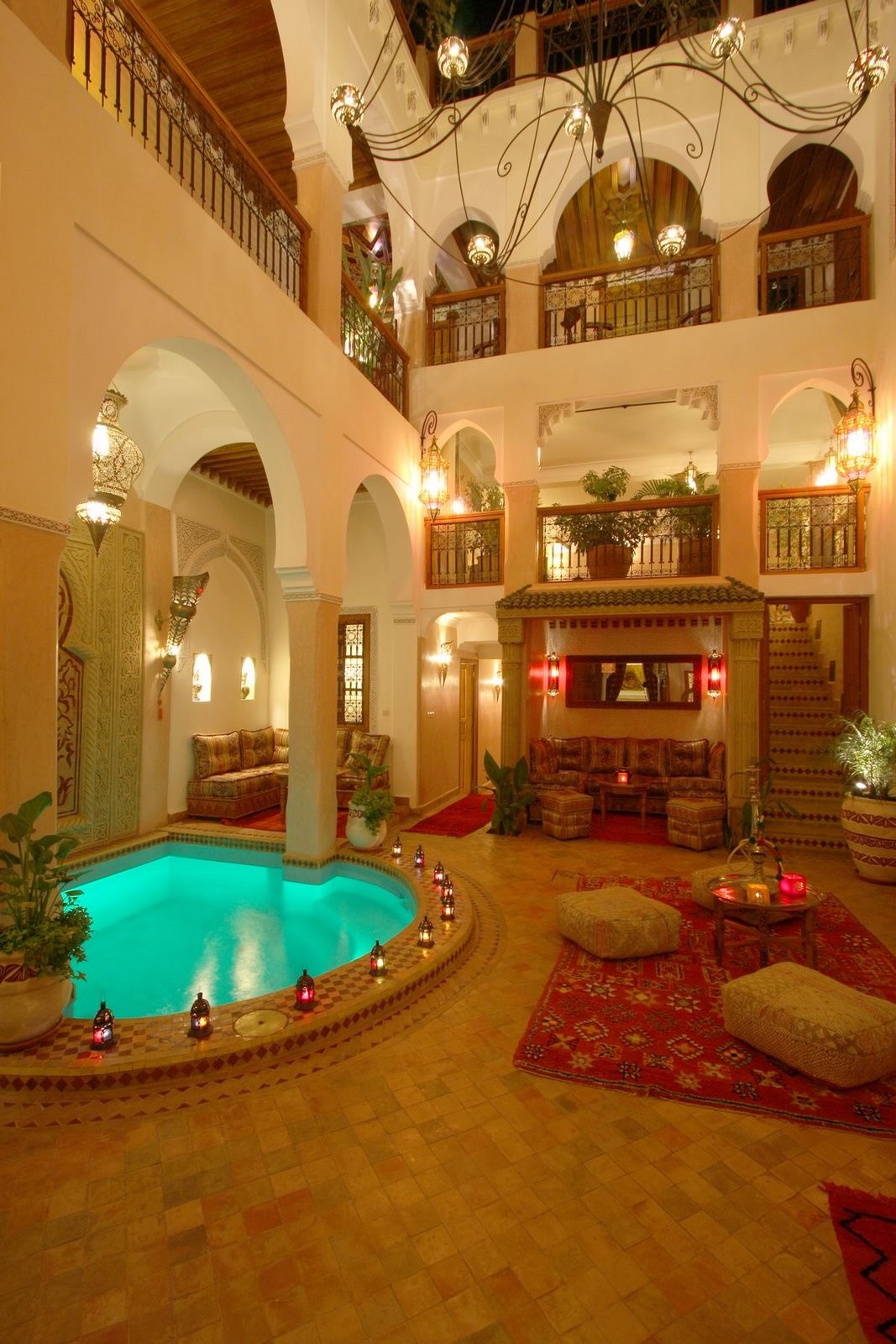 Riad Maison d'Hôtes à Vendre Souks Marrakech – 7 Suites, Bassin, Proche Djemaa El Fna (RY862) – photo 29