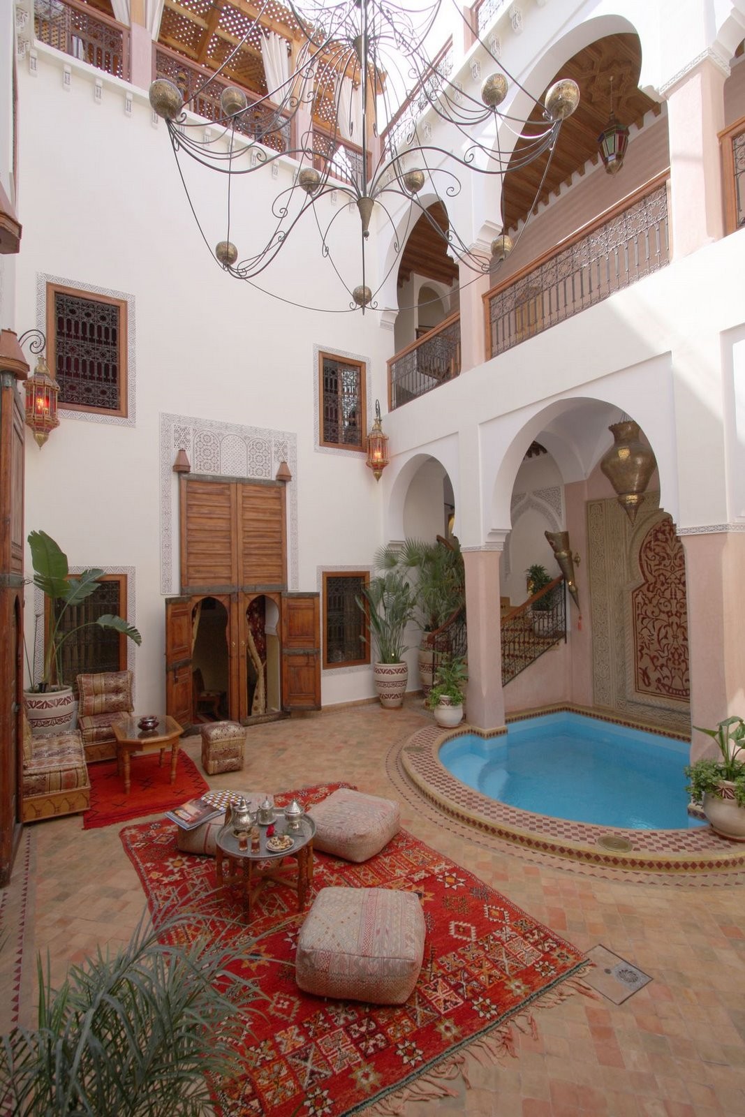 Riad Maison d'Hôtes à Vendre Souks Marrakech – 7 Suites, Bassin, Proche Djemaa El Fna (RY862) – photo 6