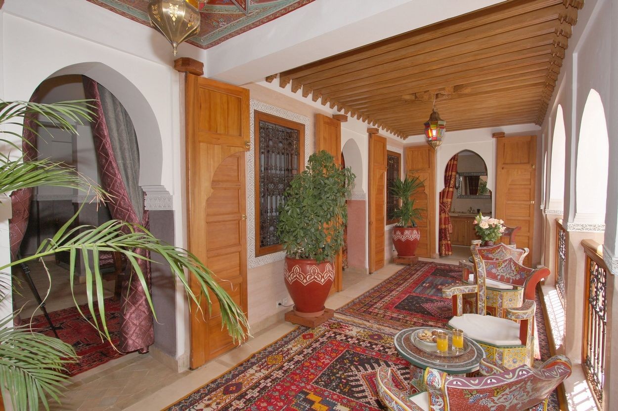 Riad Maison d'Hôtes à Vendre Souks Marrakech – 7 Suites, Bassin, Proche Djemaa El Fna (RY862) – photo 8