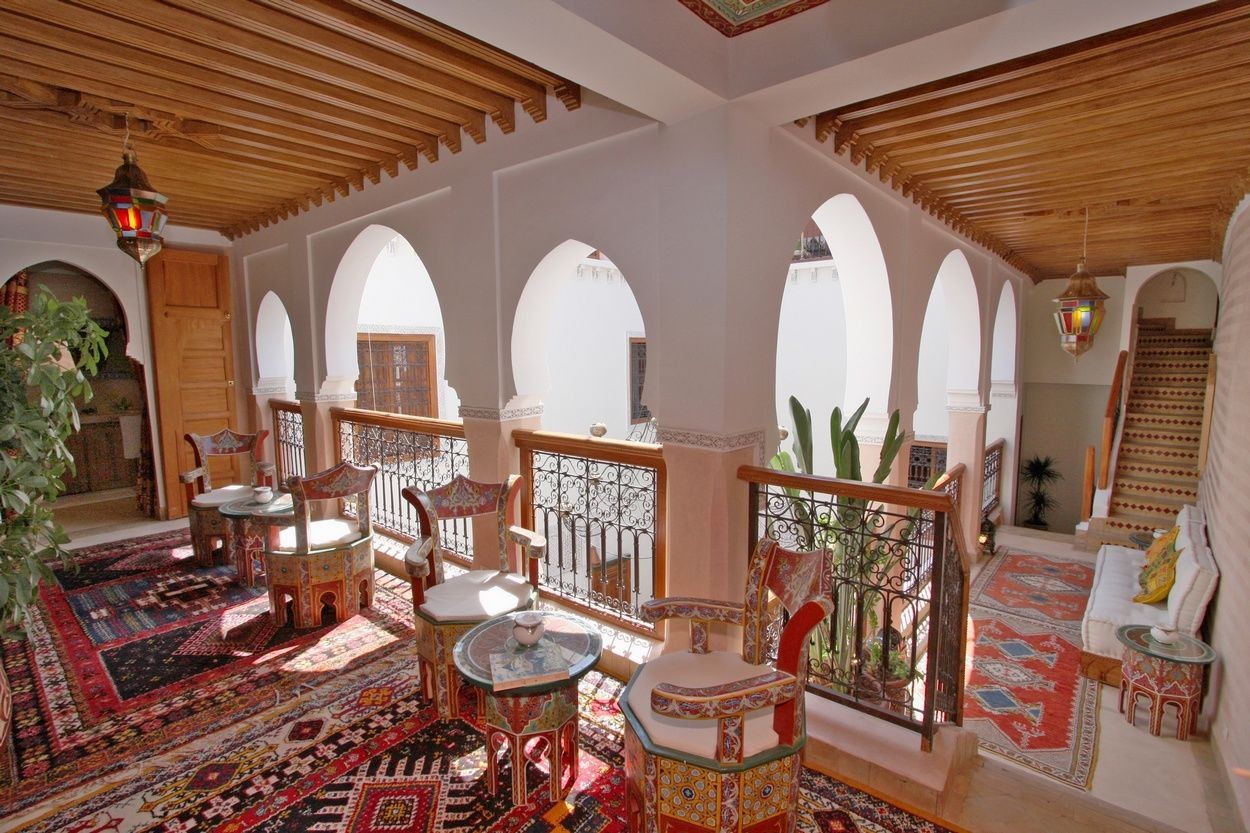 Riad Maison d'Hôtes à Vendre Souks Marrakech – 7 Suites, Bassin, Proche Djemaa El Fna (RY862) – photo 9