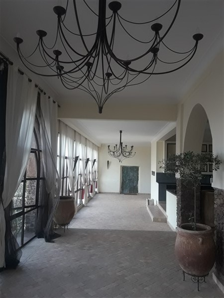 Villa d'Exception à Vendre Lac Lalla Takerkoust Marrakech – 5+3 Chambres, 450m², Vue Lac & Atlas (VAM306) – photo 24