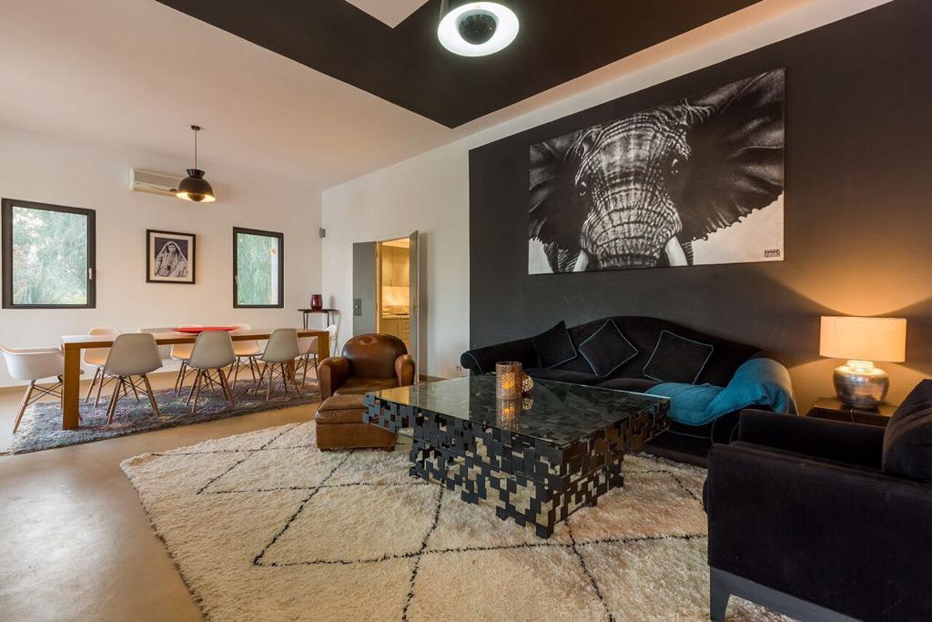 Villa contemporaine plain-pied Route Amizmiz Marrakech – 4 suites, parc 2ha (VAM310) – photo 7