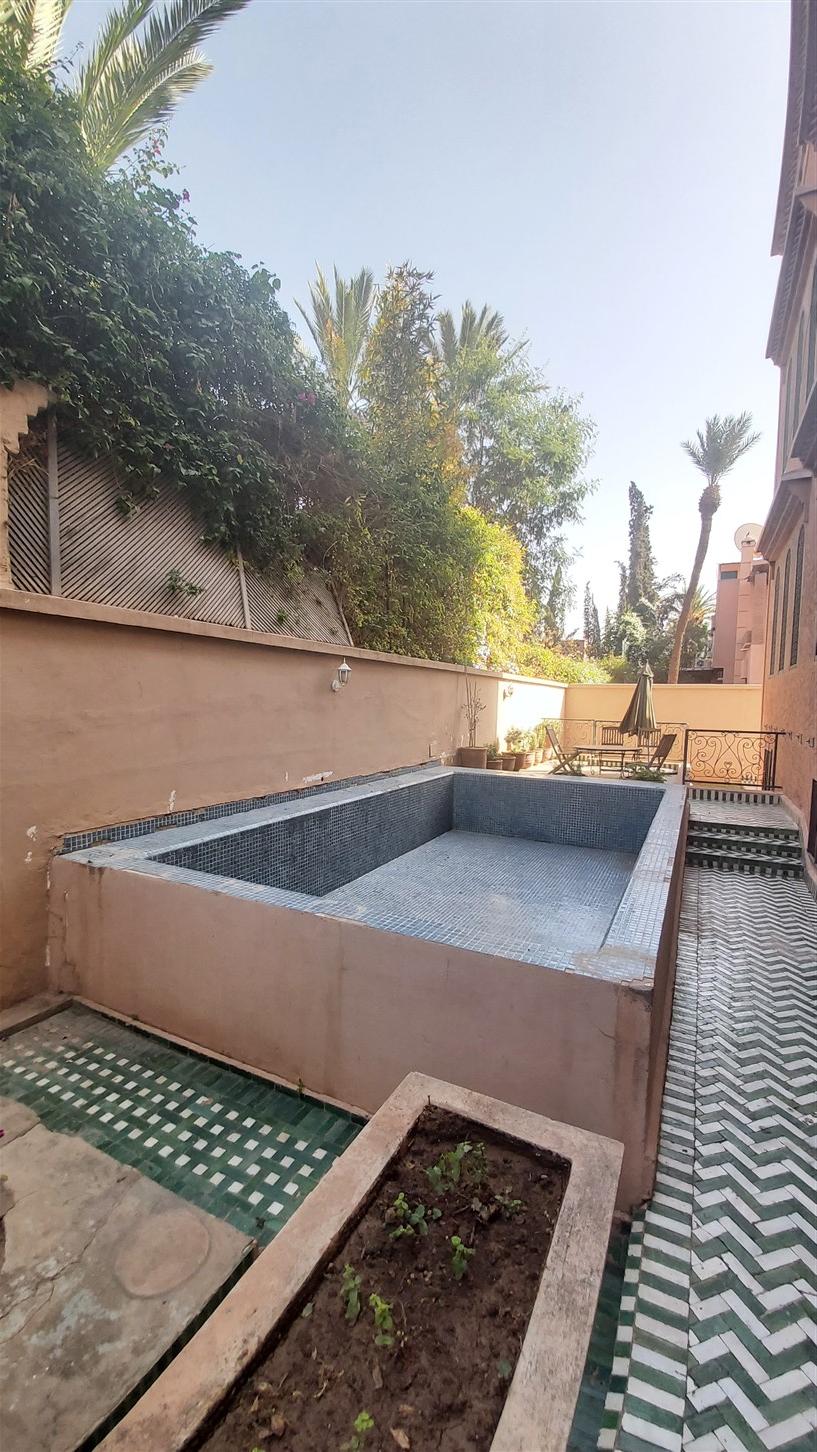 Villa Palais à Vendre Semlalia Marrakech – 6+3 Chambres 550m², Terrain 600m², Piscine (VEV10) – photo 5