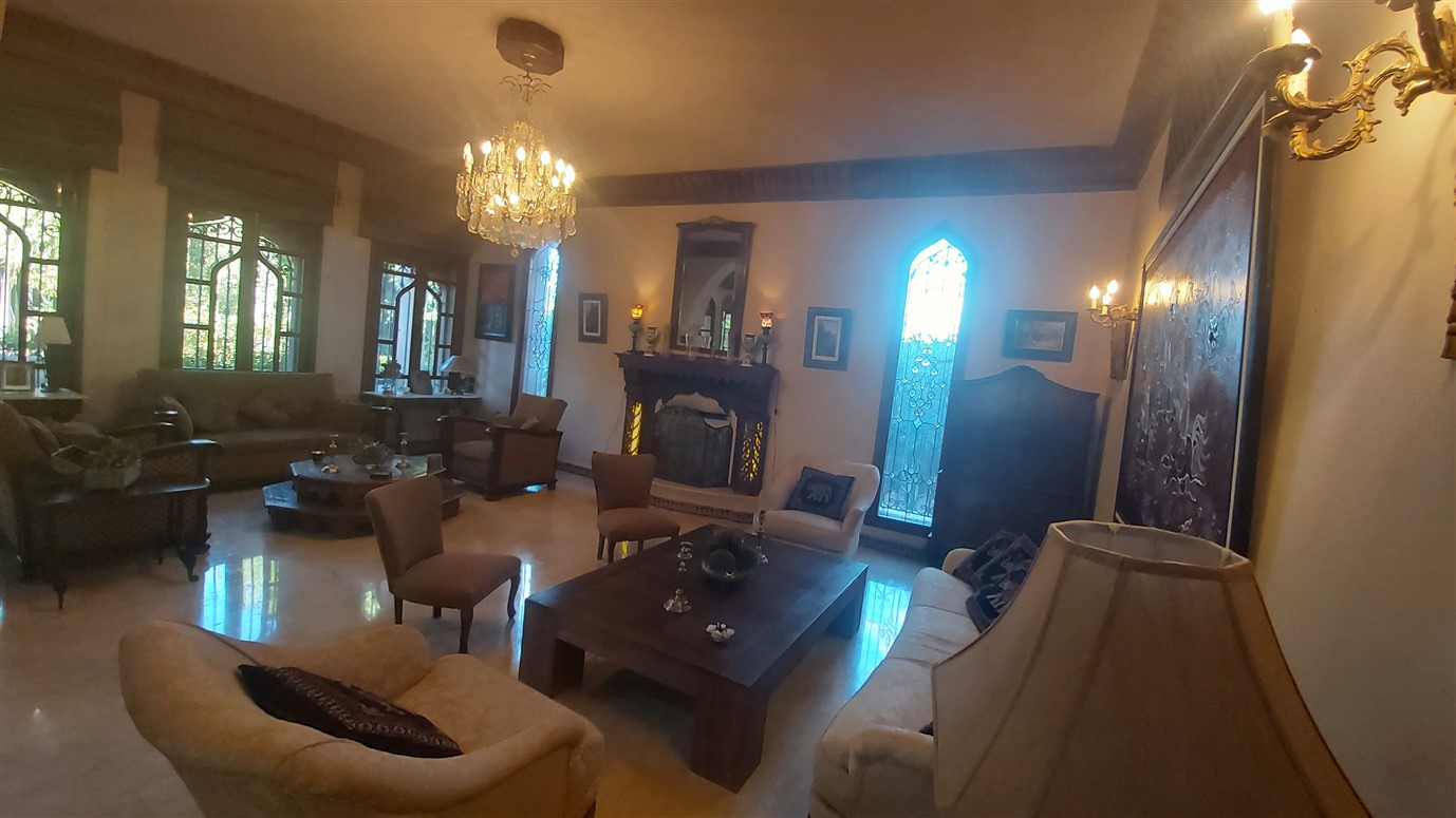 Villa de maître Agdal Marrakech – 800m², 4 suites, terrain 2200m², piscine (VEV12) – photo 10