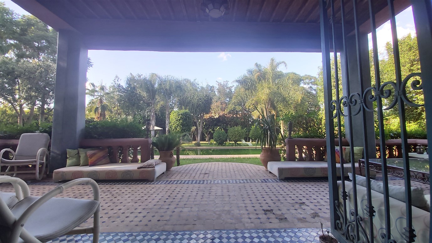 Villa de maître Agdal Marrakech – 800m², 4 suites, terrain 2200m², piscine (VEV12) – photo 13