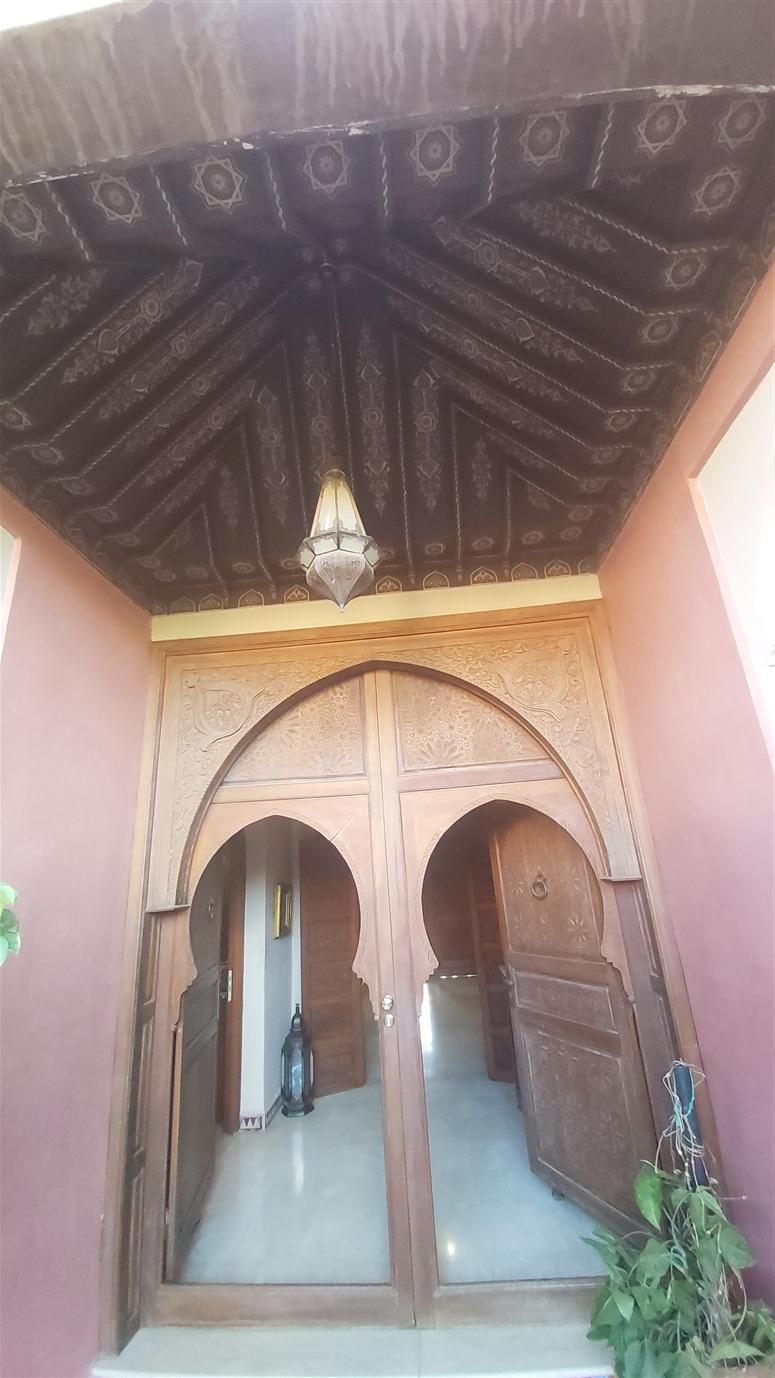 Villa de maître Agdal Marrakech – 800m², 4 suites, terrain 2200m², piscine (VEV12) – photo 9
