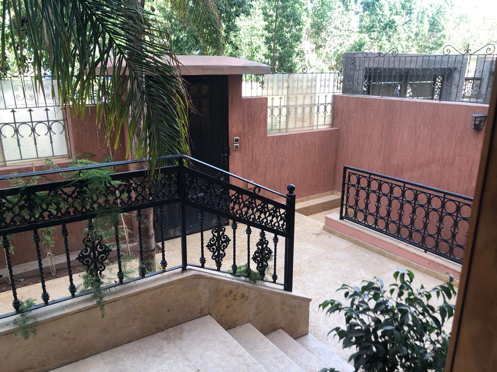 Villa à Vendre Mabrouka Marrakech – 5 Chambres, 350m², Terrain 249m² (VEV13) – photo 4