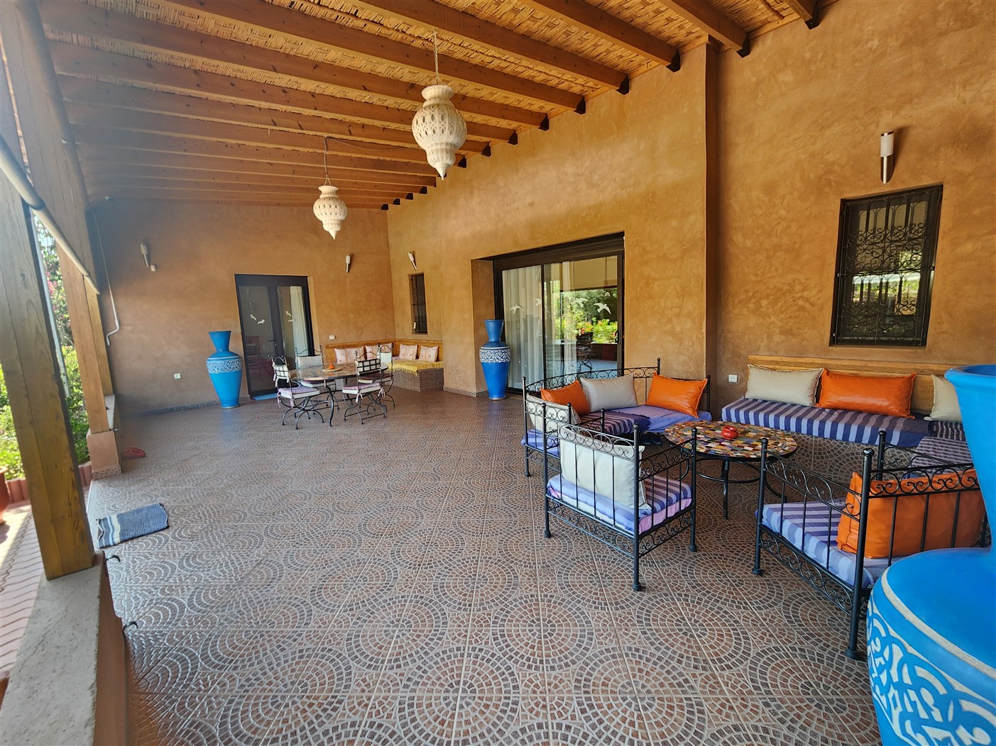 Villa à Vendre Route de Targa Marrakech – 4 Chambres, 226m², Terrain 1700m², Piscine (VEV15) – photo 10