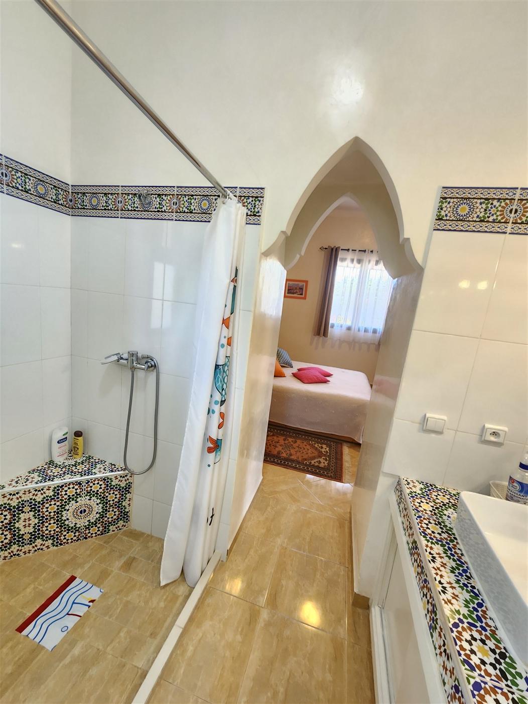 Villa à Vendre Route de Targa Marrakech – 4 Chambres, 226m², Terrain 1700m², Piscine (VEV15) – photo 27